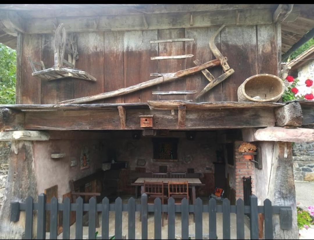 Casa Rural El Cotu En Onís Exterior foto
